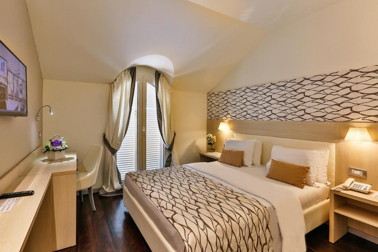 Hotel Palma Тиват Номер фото