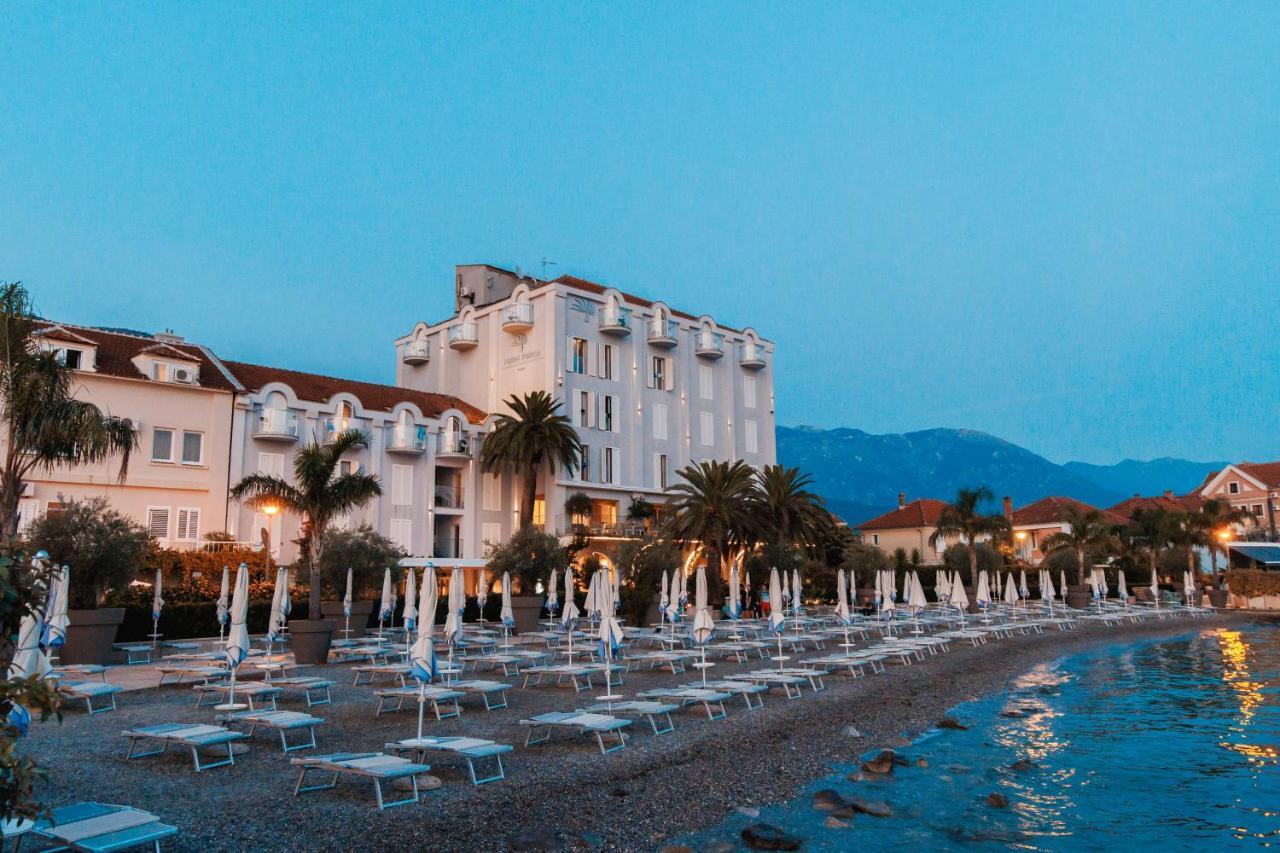 Hotel Palma Тиват Екстер'єр фото