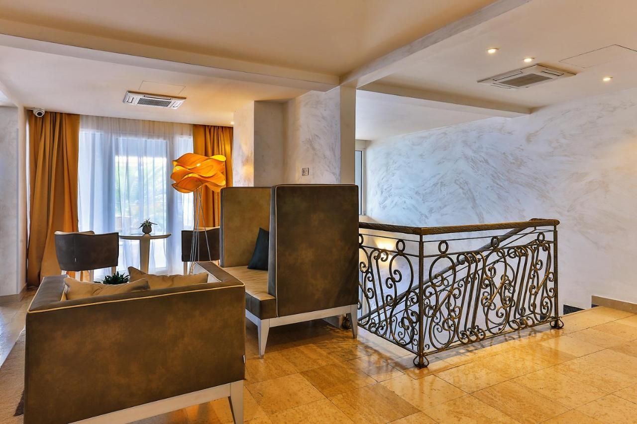Hotel Palma Тиват Екстер'єр фото